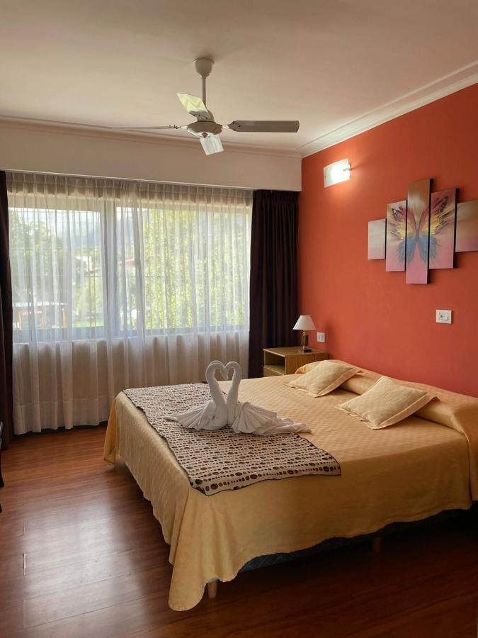 מרלו Hotel Algarrobo מראה חיצוני תמונה